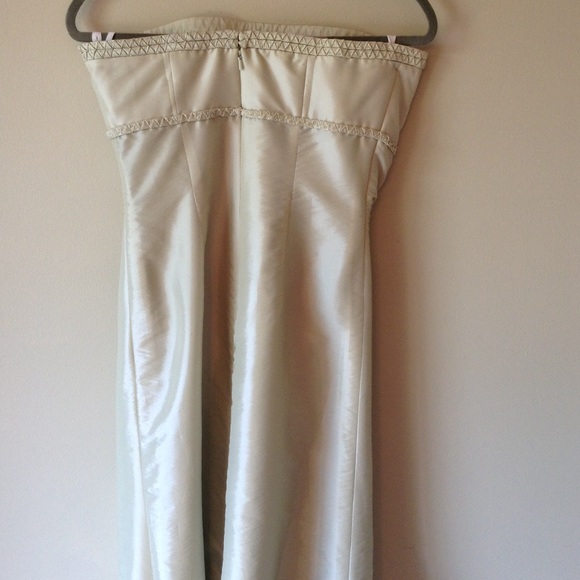 strapless homecoming/prom dress ✨beaded bust detail✨size 10 - Picture 8 of 9